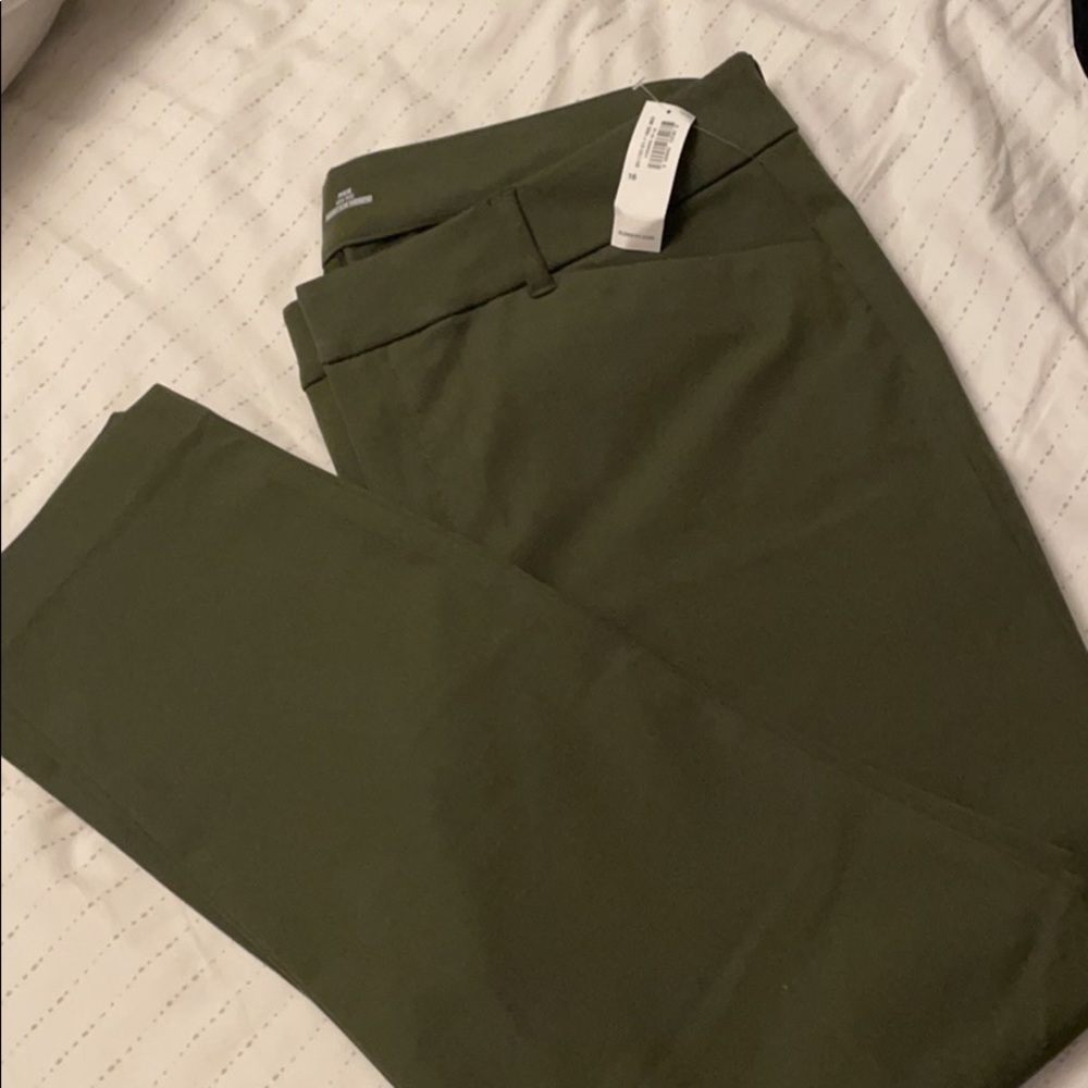 Old Navy Pixie High Rise Pants